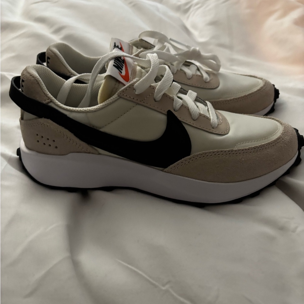 Nike Cream and Black Athletic Shoes